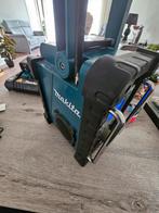 Makita Bouwradio met Accu en Adapter, Audio, Tv en Foto, Radio's, Ophalen of Verzenden, Gebruikt, Bouwradio