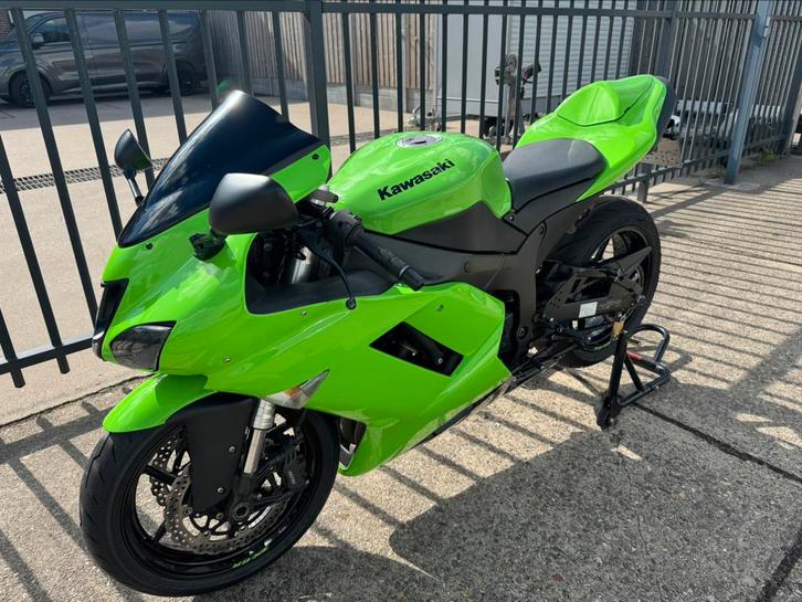KAWASAKI ZX6R ALS NIEUW !!, Motoren, Motoren | Kawasaki, Particulier, Super Sport, 4 cilinders, Ophalen of Verzenden