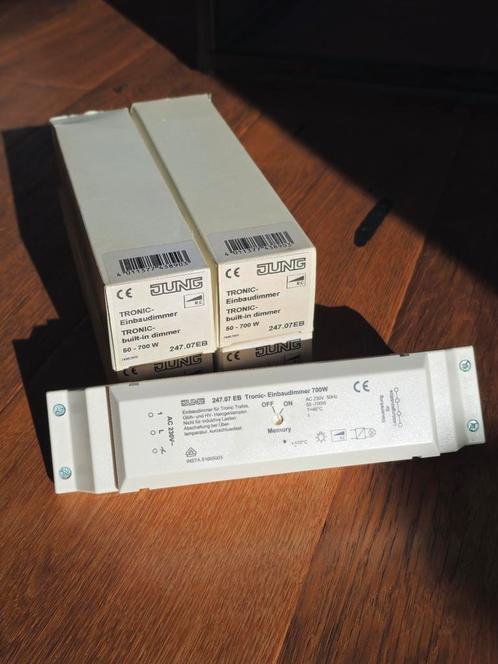 Jung 247.07EB Tronic Dimmer 4 stuks, Hobby en Vrije tijd, Elektronica-componenten, Nieuw, Ophalen of Verzenden