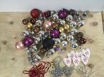 Kerstballen, piek, kerstversiering zilver, goud, paars, rood, Verzenden