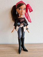 Bratz fashion stylistz Yasmin, Ophalen of Verzenden, Zo goed als nieuw, Fashion Doll