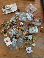 Diverse pins en buttons, Verzamelen, Speldjes, Pins en Buttons, Ophalen of Verzenden, Gebruikt, Overige onderwerpen, Speldje of Pin