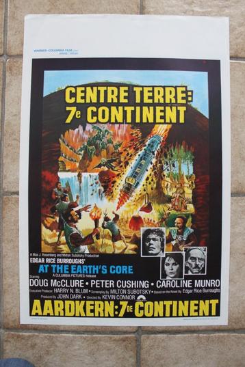 filmaffiche Peter Cushing At The Earth's Core filmposter beschikbaar voor biedingen