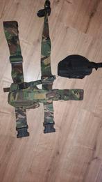 Defensie Gevechtsuitrusting, Verzamelen, Militaria | Algemeen, Ophalen, Landmacht, Nederland, Kleding of Schoenen