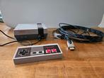 Nintendo Classic Mini: NES, Spelcomputers en Games, Spelcomputers | Nintendo NES, Ophalen of Verzenden, Gebruikt, Met 1 controller