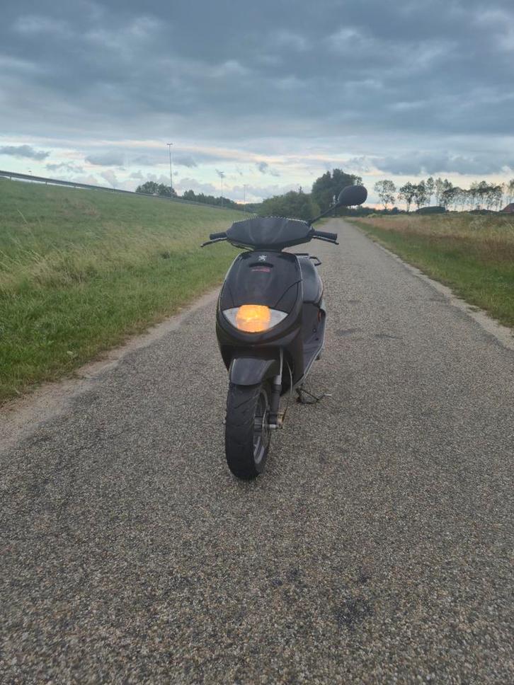 Peugeot Vivacity, Fietsen en Brommers, Scooters | Overige merken, Gebruikt, Tweetakt, Ophalen