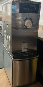 TAYLOR 1 - SOFT IJSMACHINE C708 Met onderstel Watergekoelde, Witgoed en Apparatuur, IJsmachines, Ophalen, Zo goed als nieuw