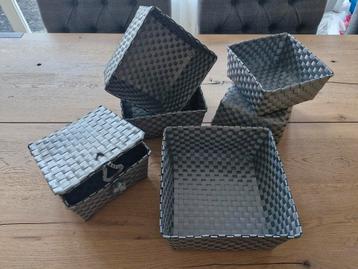 Mandenset Handed Buy, grijs zilver. beschikbaar voor biedingen