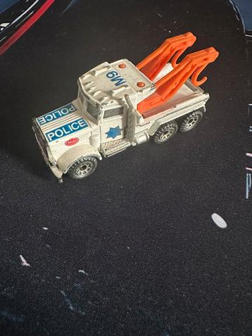 Matchbox police truck beschikbaar voor biedingen