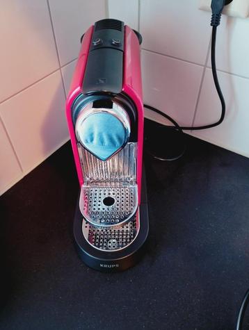 Krups Nespresso Citiz XN7006 rood (nagenoeg nieuw) beschikbaar voor biedingen