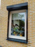 Heel mooi rolluik moet snel weg, Doe-het-zelf en Verbouw, Rolluiken, Ophalen, 100 tot 150 cm, Bruin, 100 tot 150 cm