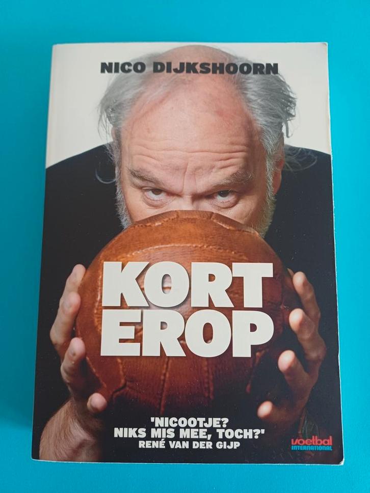Nico Dijkshoorn - Kort erop zgan, Boeken, Sportboeken, Zo goed als nieuw, Balsport, Ophalen of Verzenden
