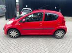 Peugeot 107 1.0-12V XS Elek pakket Trekhaak Nwe APK NAP, Voorwielaandrijving, Stof, Gebruikt, 4 stoelen