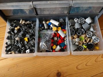 Lego gesorteerde losse onderdelen  beschikbaar voor biedingen
