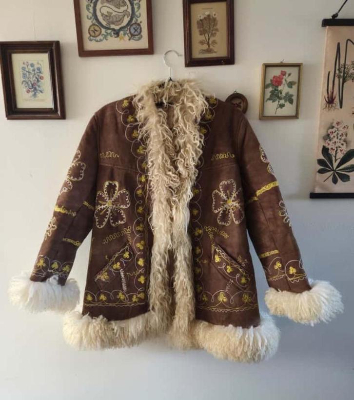 Authentieke Afghaanse jas uit de jaren 70, Kleding | Dames, Jassen | Winter, Gedragen, Maat 38/40 (M), Bruin, Ophalen of Verzenden