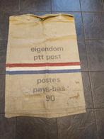 Vier postzakken met vlag, Ophalen of Verzenden