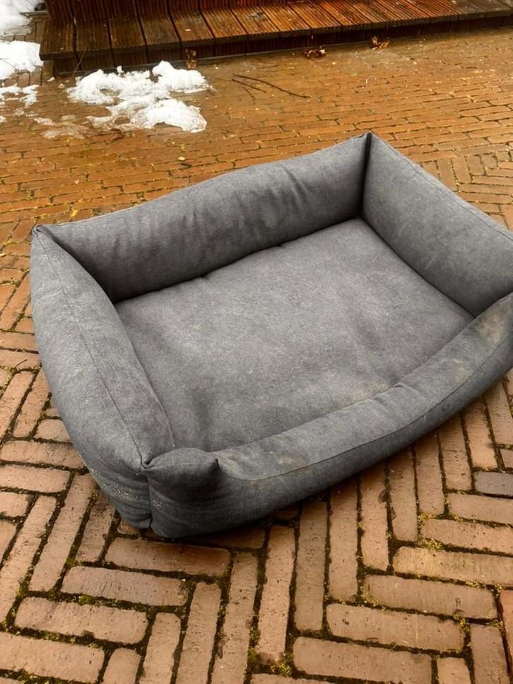 Luxe hondenmand, Dieren en Toebehoren, Hondenmanden, Gebruikt, Polyester, Ophalen