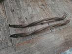 2 oude smeedijzeren steunen Lang 50 cm, Ophalen