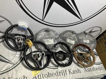 Diverse Mercedes-Benz Sturen Beschikbaar - Nieuw en gebruikt beschikbaar voor biedingen