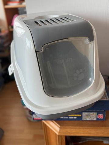 Kattenbakken beschikbaar voor biedingen