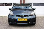 Toyota Aygo 1.0 12V Aspiration Green Navigator - AIRCO - NAV, Voorwielaandrijving, Euro 5, Gebruikt, Metallic lak