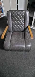 Heerlijk zittende fauteuil, helaas laat de stof wat los.., Ophalen, Gebruikt, Rechthoekig, Stof