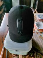Tekoop paardrijcap zweepjes en verzorgingset, Dieren en Toebehoren, Paardrijkleding, Ophalen of Verzenden, Cap