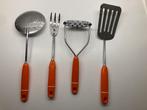 Retro keukekset schuimspaan vork stamper spatel oranje rvs, Huis en Inrichting, Ophalen of Verzenden, Zo goed als nieuw