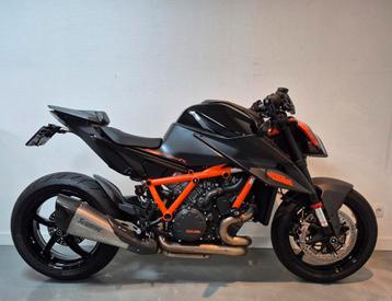 KTM 1290 Super Duke R Akrapovic beschikbaar voor biedingen