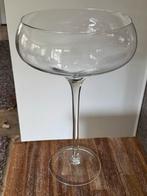 Glazen Vaas op Voet, Champagne glas Magnum groot glas kerst, Huis en Inrichting, Woonaccessoires | Vazen, Ophalen, Overige kleuren