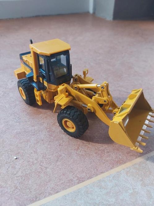 Komatsu WA350 hydraulische wiellader van Diapet 1/50 in OVP, Hobby en Vrije tijd, Modelauto's | 1:50, Nieuw, Hijskraan, Tractor of Landbouw