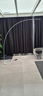 Elegante gebogen LED leeslamp, Huis en Inrichting, Lampen | Vloerlampen, Ophalen, Gebruikt, 200 cm of meer, Modern
