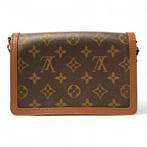 Louis Vuitton M68746 Dauphine Chain Wallet, Louis Vuitton, Gebruikt, Support@louisvuitton.com, 2 Rue du Pont Neuf
75001 Paris
France