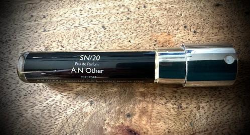 SN / 20 eau de parfum A.N Other Parfumado 5 ml spray, Sieraden, Tassen en Uiterlijk, Uiterlijk | Parfum, Zo goed als nieuw, Verzenden