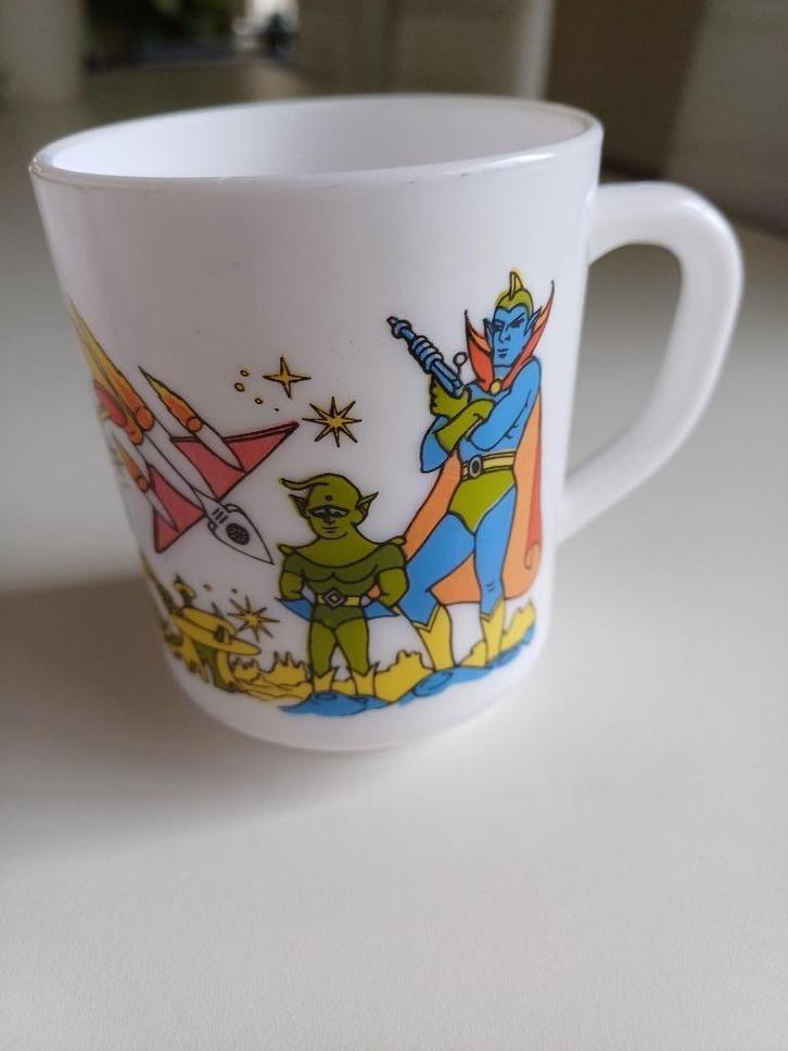 arcopal mok space vintage space age, Huis en Inrichting, Keuken | Servies, Gebruikt, Kop(pen) en/of Schotel(s), Overige stijlen