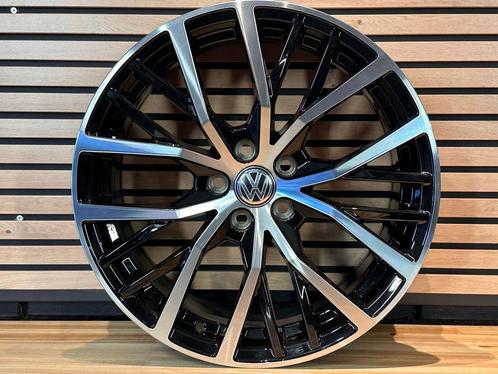 17" VW GTI Twinspoke Fits Polo 5x100 et45 205/45/17, Auto-onderdelen, Banden en Velgen, Band(en), Zomerbanden, 17 inch, 205 mm