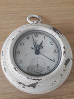 klokje brocante werkt op batterij (wij versturen niet), Huis en Inrichting, Woonaccessoires | Wanddecoraties, Ophalen, Gebruikt