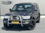 Toyota LandCruiser 100 4.2 VX Standard Roof Window Van, Automaat, Gebruikt, Beige, Bedrijf