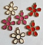 Grote metalen bloem hanger keuze uit 3 hangers 4 cm, Verzenden, Nieuw, Hanger