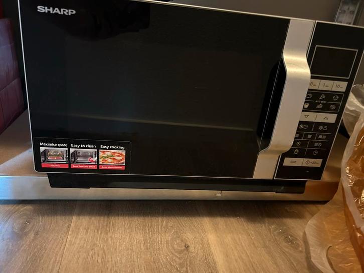Sharp Combimagnetron - Mooie Staat!, Witgoed en Apparatuur, Magnetrons, Zo goed als nieuw, Vrijstaand, Combimagnetron, 45 tot 60 cm