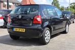 Volkswagen Polo 1.4-16V COMFORTLINE | APK (bj 2002), Voorwielaandrijving, Stof, Gebruikt, Zwart