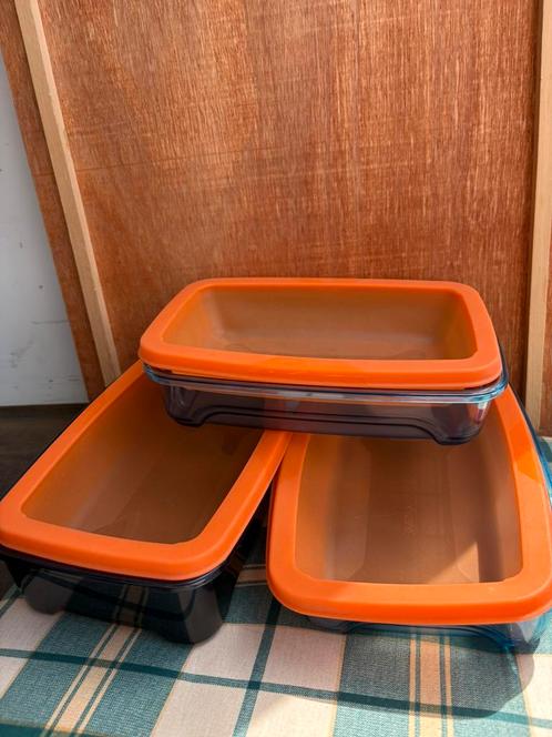 Set van 3x micro frost. 2x 800 ml en 1x 1,3 l.nieuw., Huis en Inrichting, Keuken | Tupperware, Nieuw, Bak of Kom, Blauw, Oranje