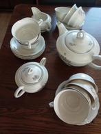 Antiek Theeservies, Theepot, Kopjes,Melkkan en Suikerpot, Ophalen of Verzenden