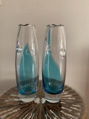 Essilor vazen beschikbaar voor biedingen