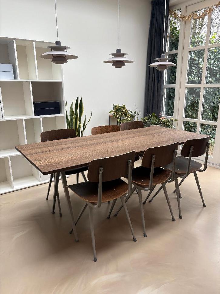 Hay Pyramid 02 tafel (gerookt eiken), design: Wim Rietveld, Huis en Inrichting, Tafels | Eettafels, Zo goed als nieuw, 50 tot 100 cm