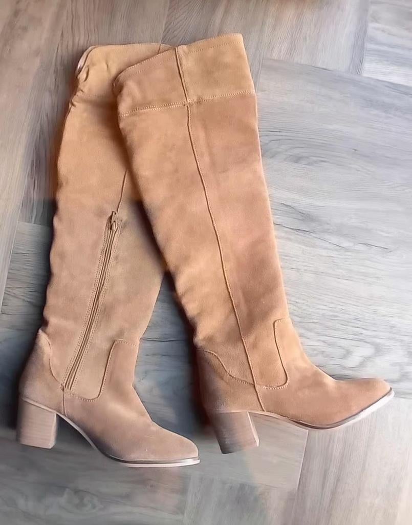 Knielaarzen suède, Hoge laarzen, Bruin, Ophalen of Verzenden, Onbekend