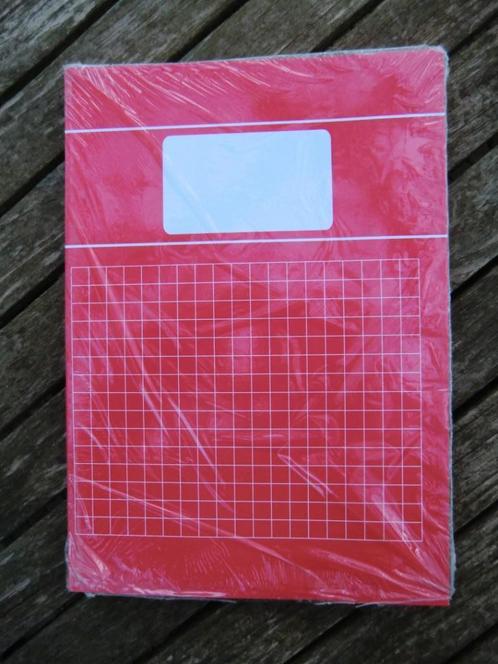Vier wiskundeschriften met hokjes van 1cm x 1cm, Diversen, Schoolbenodigdheden, Nieuw, Ophalen