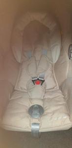 Maxicosi cabriofix beige en koeka voetenzak taupe, Ophalen, Zo goed als nieuw, 0 t/m 13 kg, Maxi-Cosi