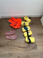 Gratis op te halen zwemschoenen kurk zwembandjes, Kinderen en Baby's, Kinderkleding | Kinder-zwemkleding, Ophalen, Zo goed als nieuw