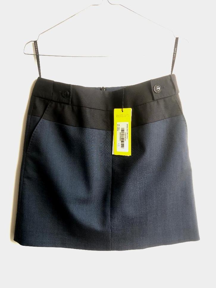 Karen Millen two-tone wool skirt - S, Kleding | Dames, Rokken, Zo goed als nieuw, Maat 36 (S), Zwart, Boven de knie, Ophalen of Verzenden